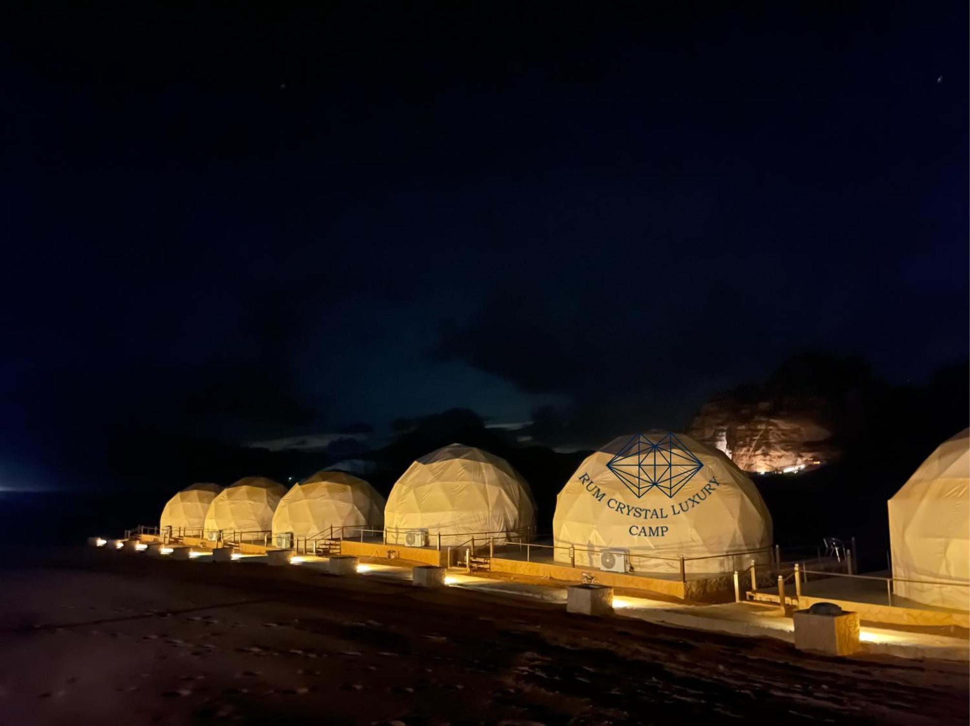 Rum Crystal Luxury Camp Вади-Рам Экстерьер фото